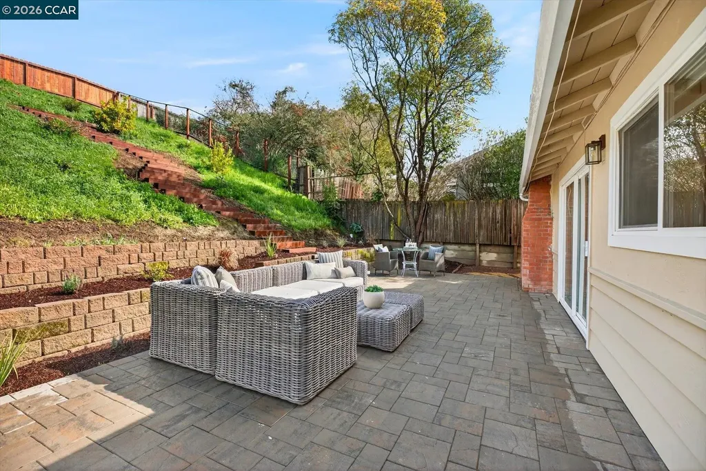 29 Whitehall Drive Orinda CA 94563