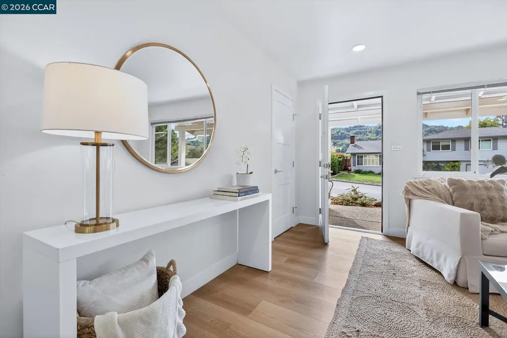 29 Whitehall Drive Orinda CA 94563