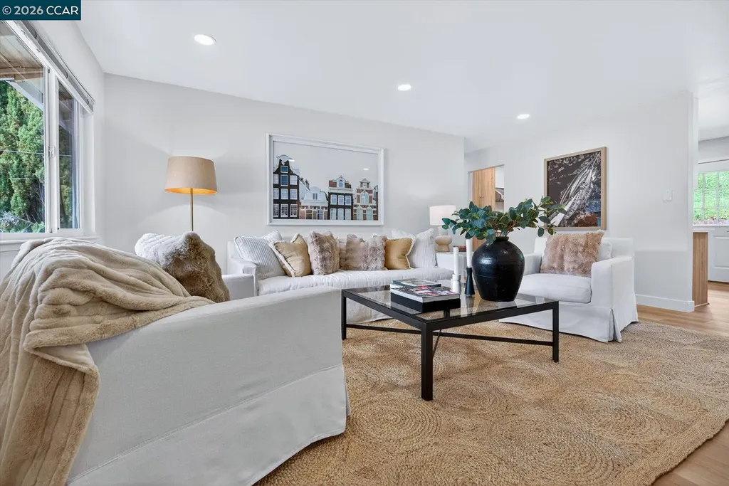 29 Whitehall Drive Orinda CA 94563