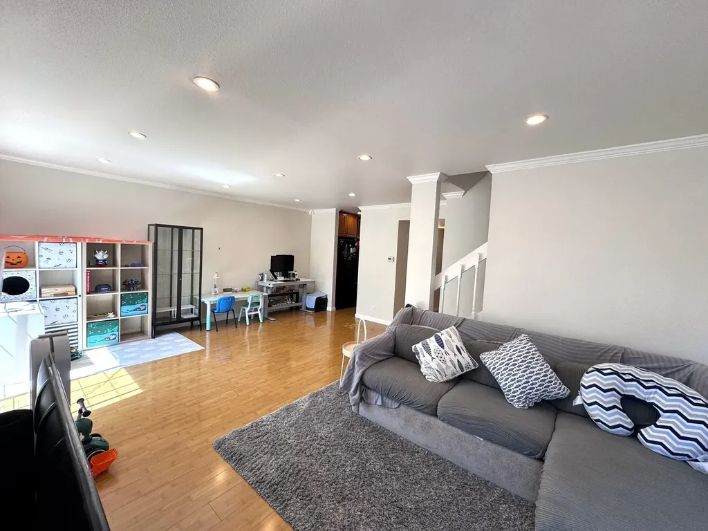 19901 Forest Avenue Castro Valley CA 94546