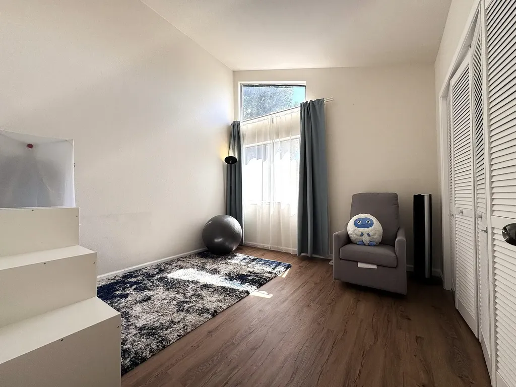 19901 Forest Avenue Castro Valley CA 94546