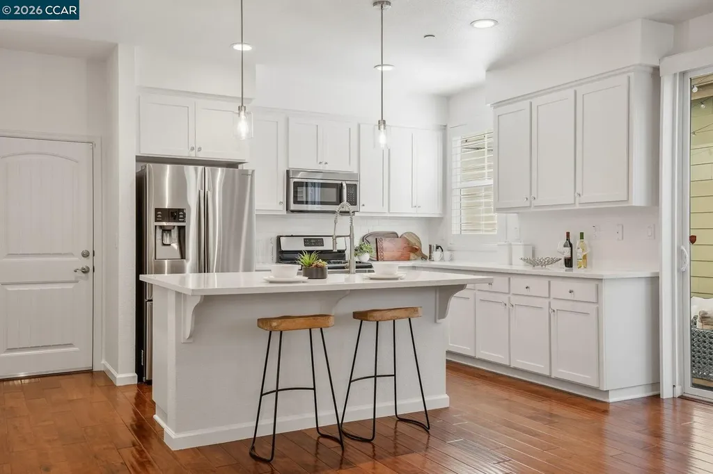 22640 Filbert Street Hayward CA 94541