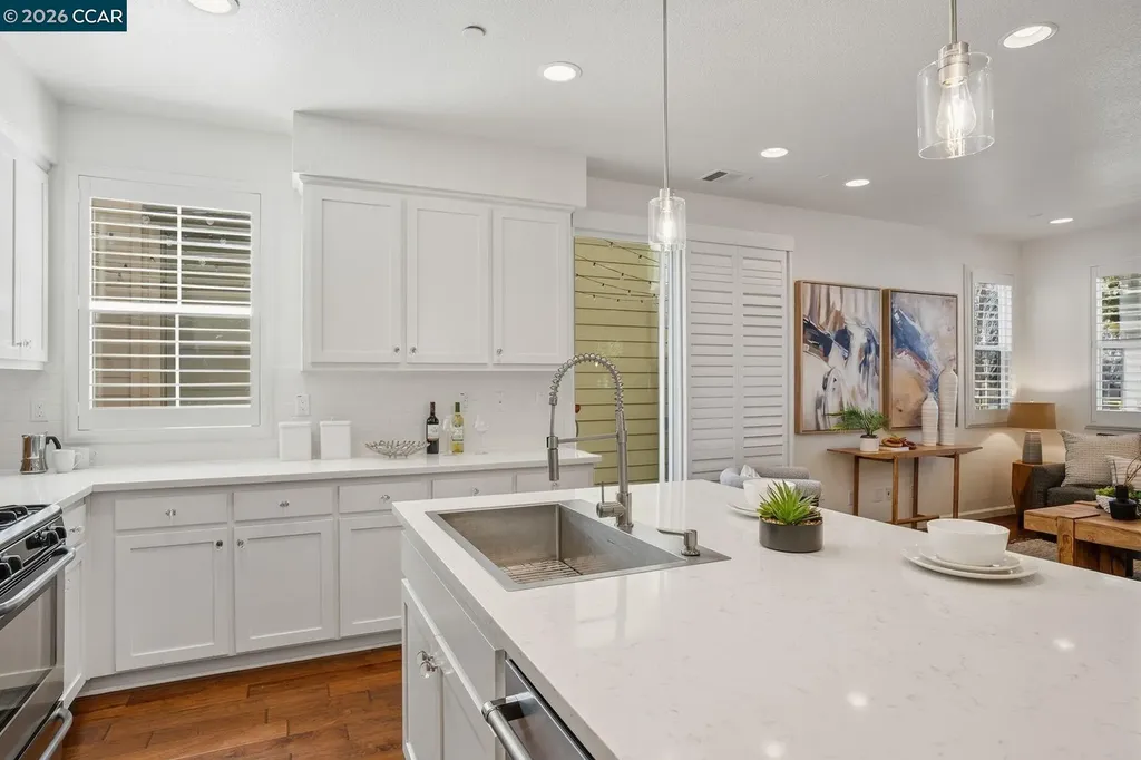 22640 Filbert Street Hayward CA 94541