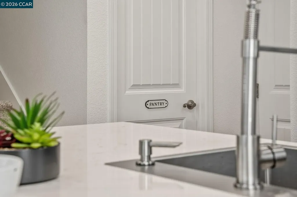 22640 Filbert Street Hayward CA 94541