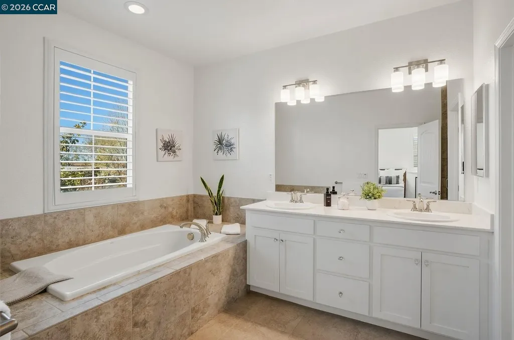 22640 Filbert Street Hayward CA 94541