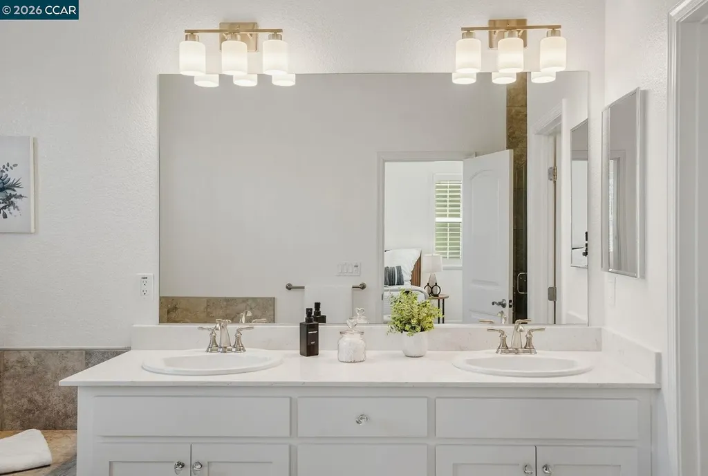 22640 Filbert Street Hayward CA 94541