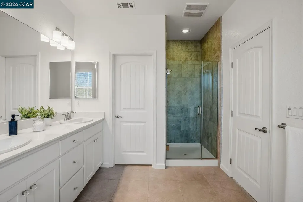 22640 Filbert Street Hayward CA 94541