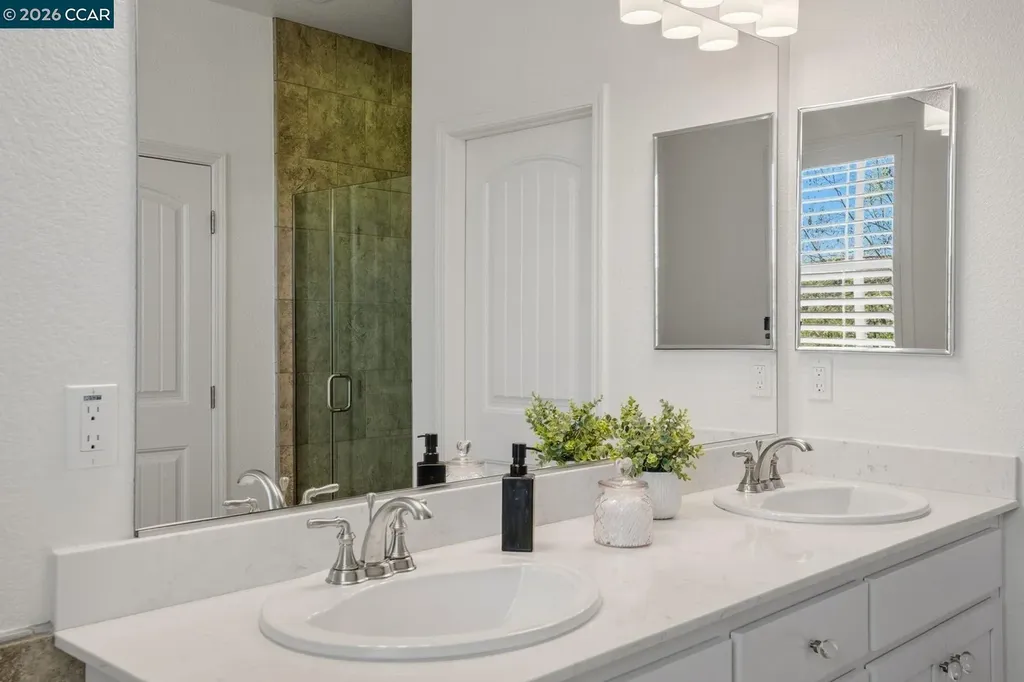 22640 Filbert Street Hayward CA 94541