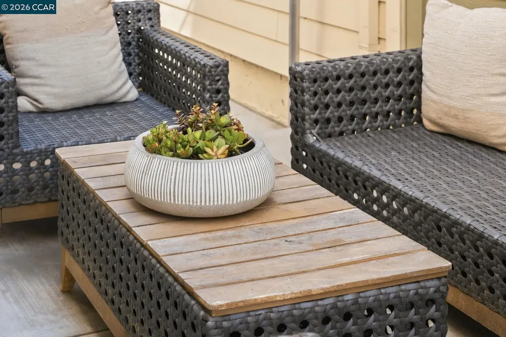 22640 Filbert Street Hayward CA 94541