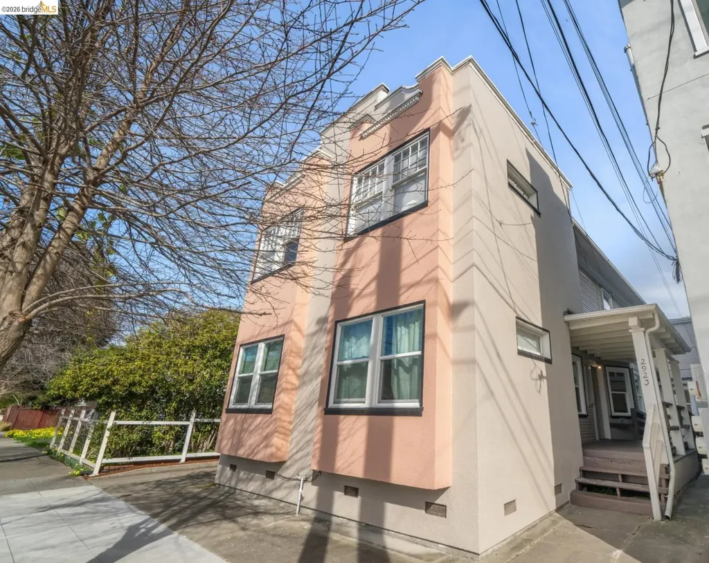 2923 Wheeler Street Berkeley CA 94705