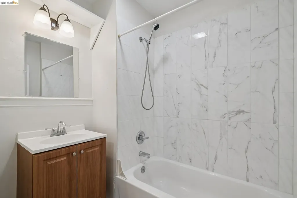 2923 Wheeler Street Berkeley CA 94705