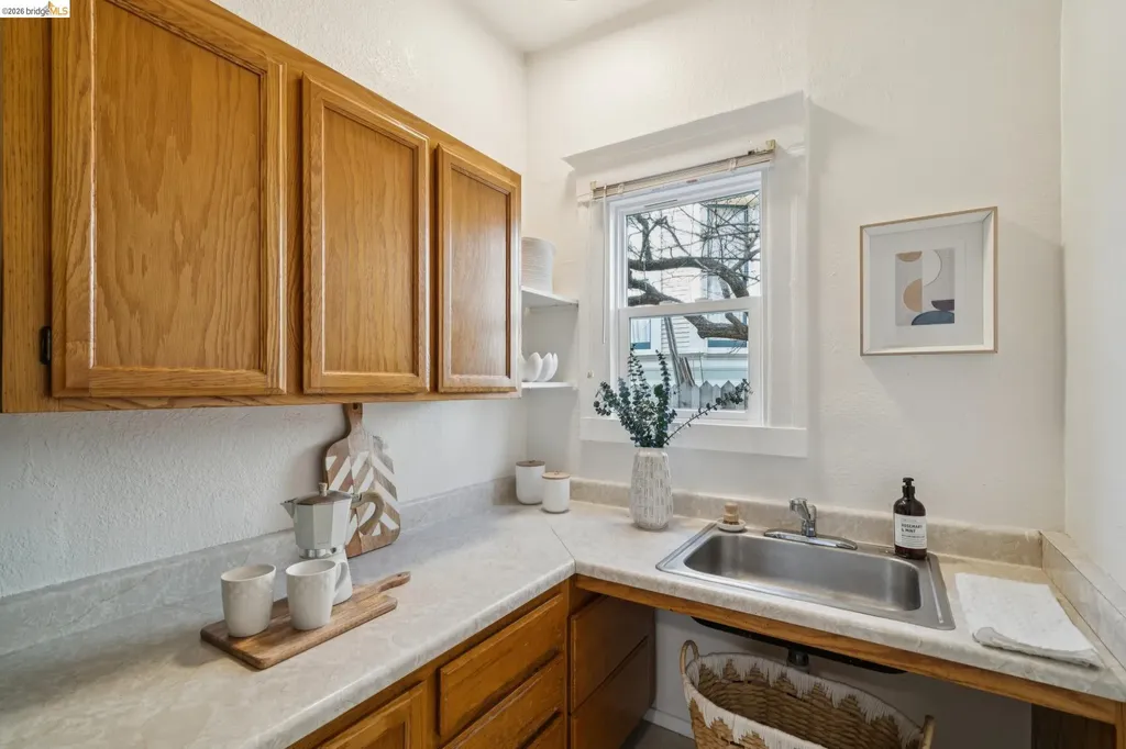 2923 Wheeler Street Berkeley CA 94705