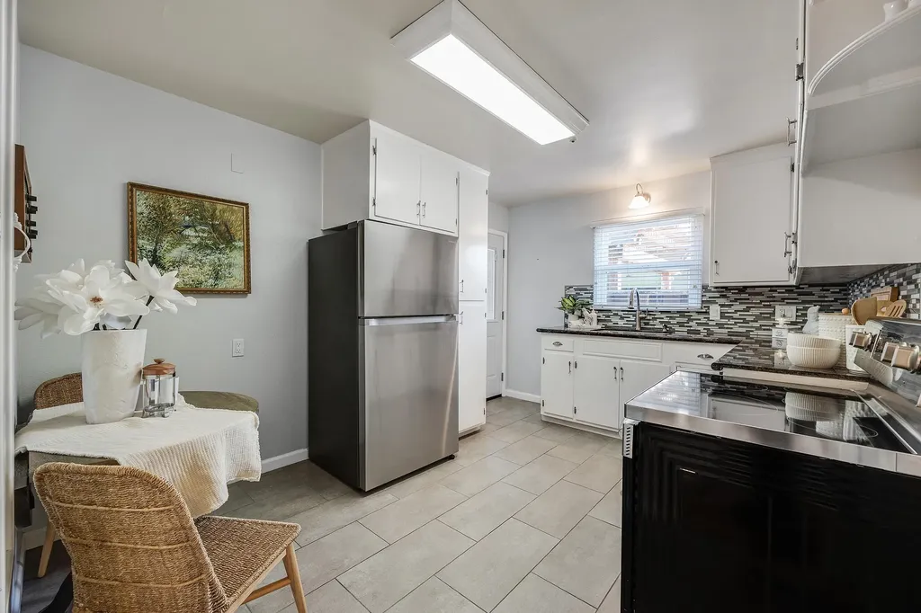 1815 Pine Street Livermore CA 94551