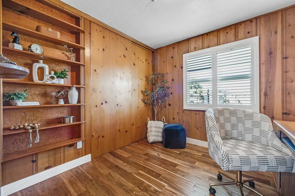 1815 Pine Street Livermore CA 94551