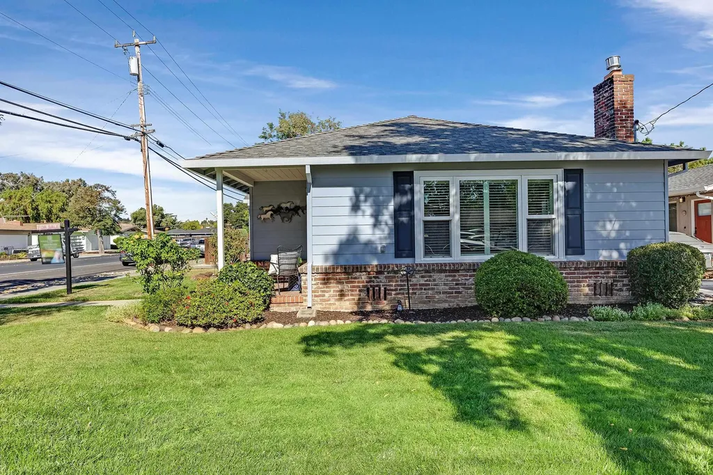 1815 Pine Street Livermore CA 94551