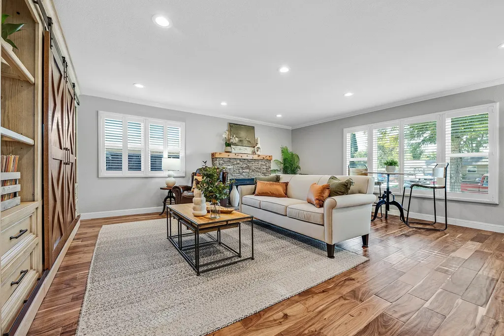 1815 Pine Street Livermore CA 94551