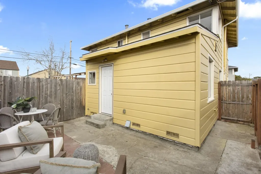 1815 Second Street Alameda CA 94501