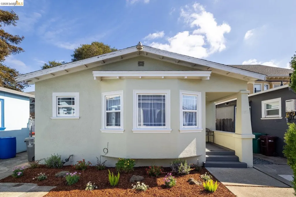 1082 16th Street Oakland CA 94607
