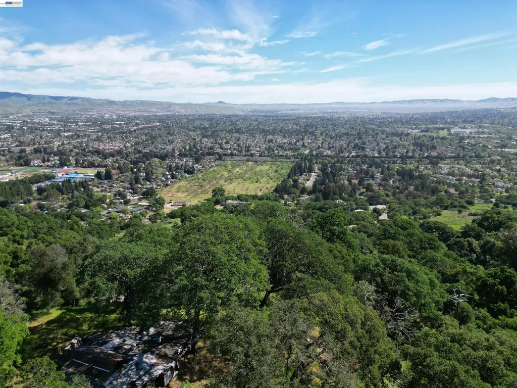 3984 Foothill Road Pleasanton CA 94588