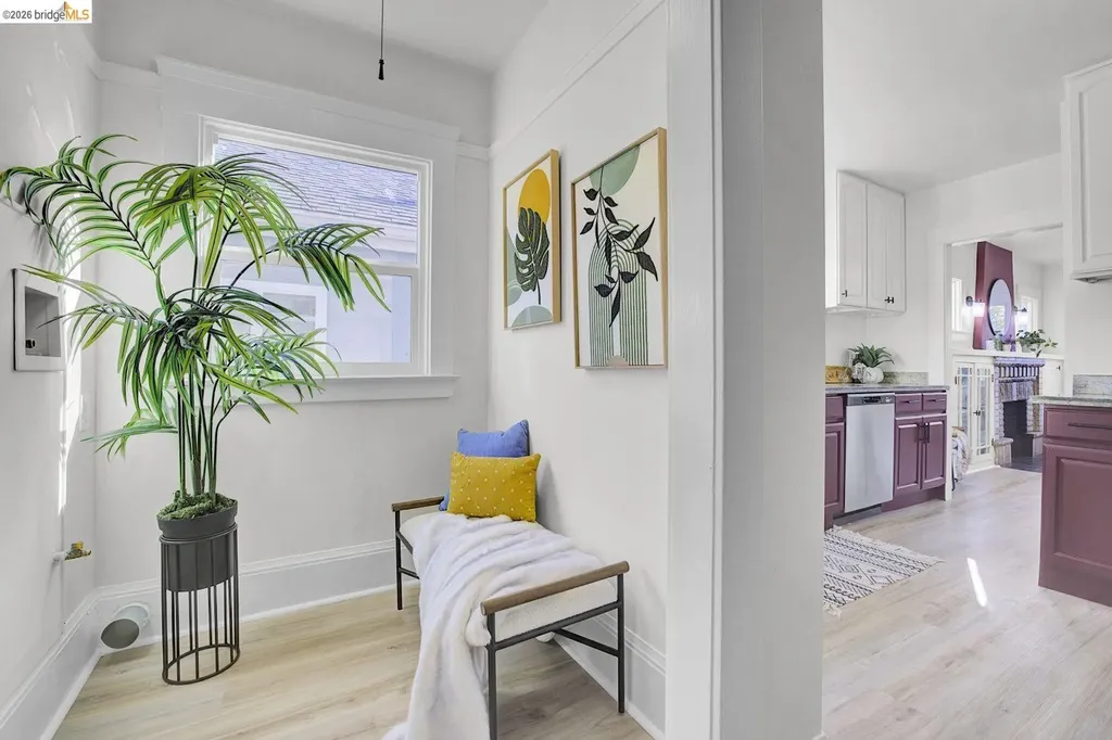 5718 Adeline Street Oakland CA 94608