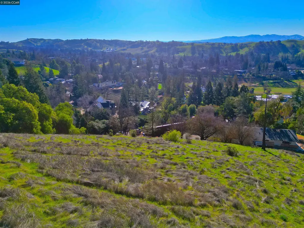 2590 Caballo Ranchero Drive Diablo CA 94528