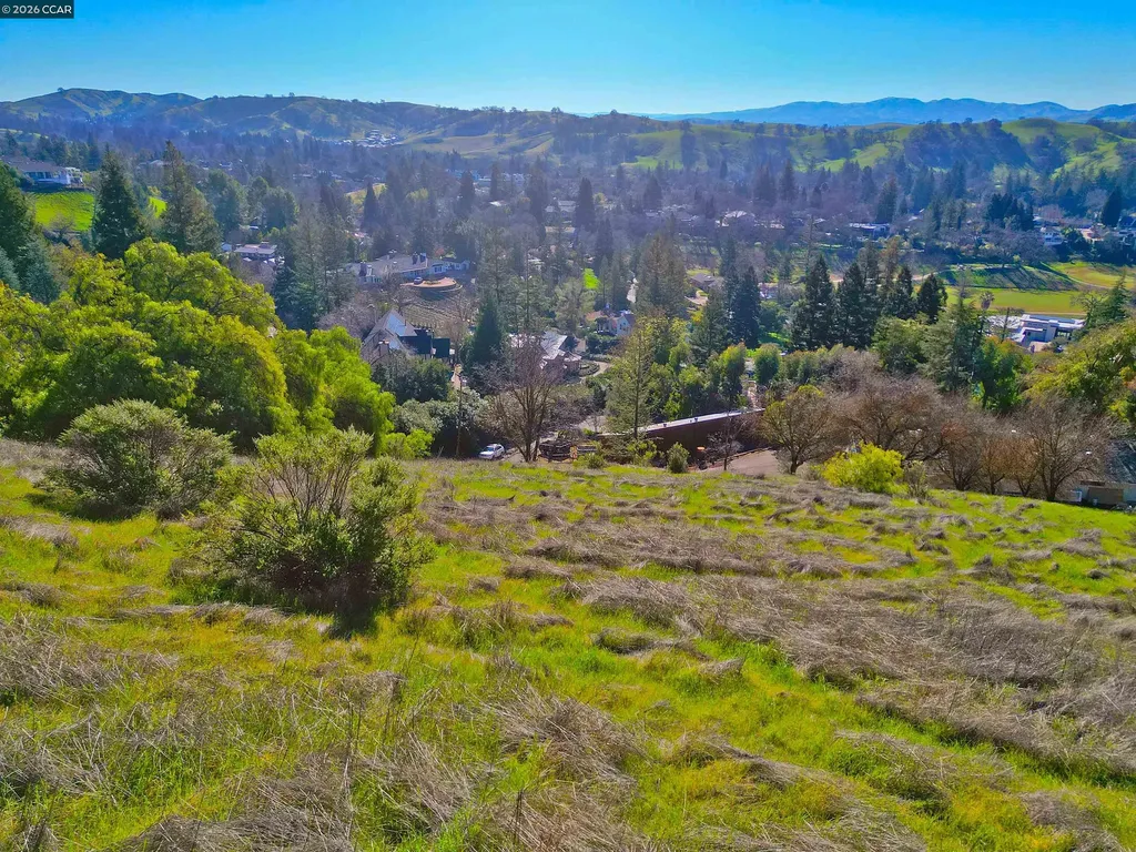 2590 Caballo Ranchero Drive Diablo CA 94528