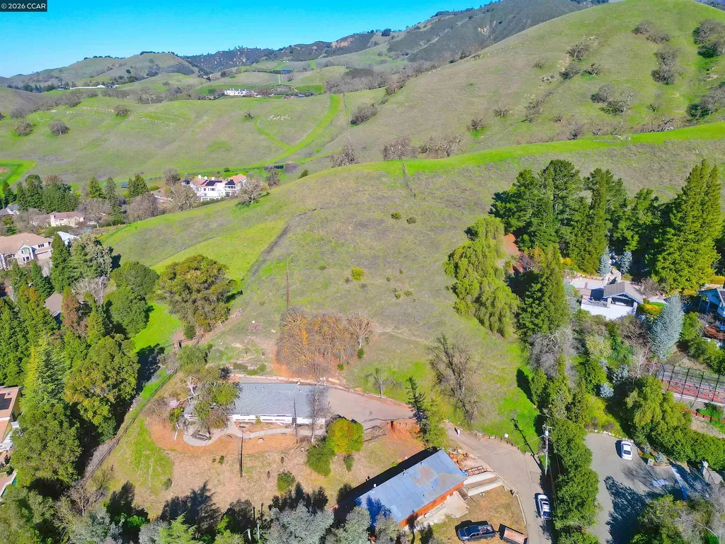2590 Caballo Ranchero Drive Diablo CA 94528