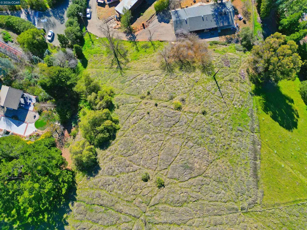 2590 Caballo Ranchero Drive Diablo CA 94528