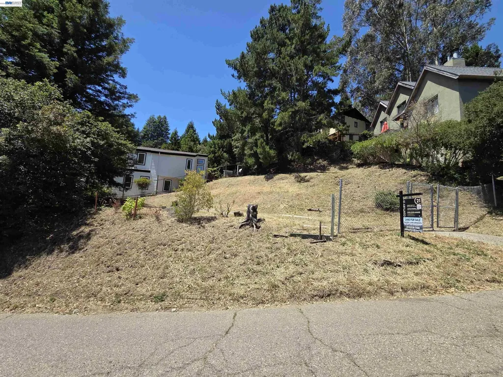 6971 Bristol Drive Berkeley CA 94705