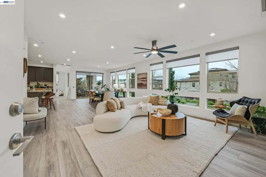 5630 Central Parkway Unit 202 Dublin CA 94568