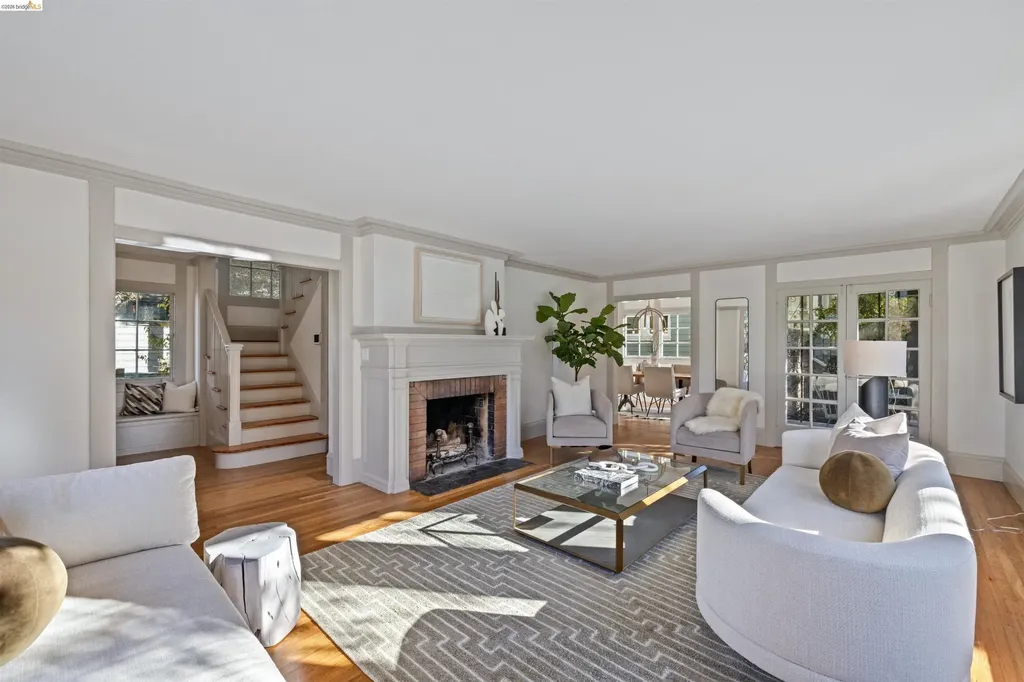 2935 Florence Berkeley CA 94705