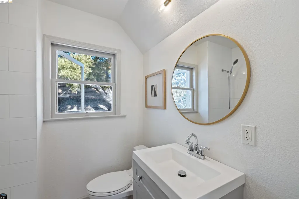 2935 Florence Berkeley CA 94705