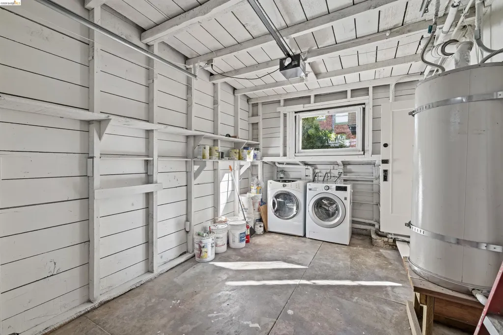 2935 Florence Berkeley CA 94705