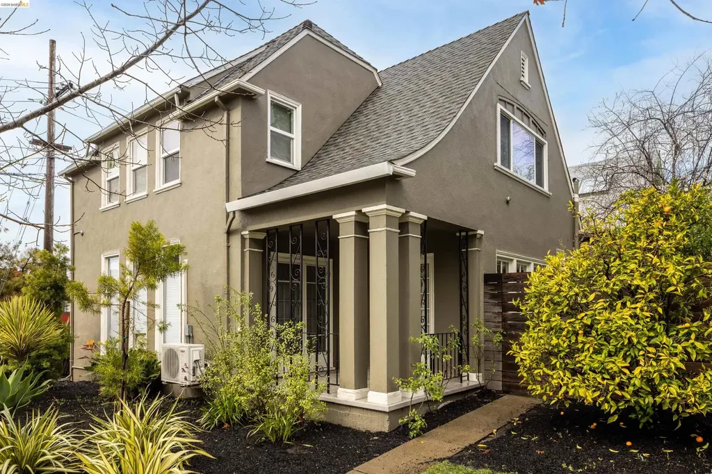 2935 Florence Berkeley CA 94705
