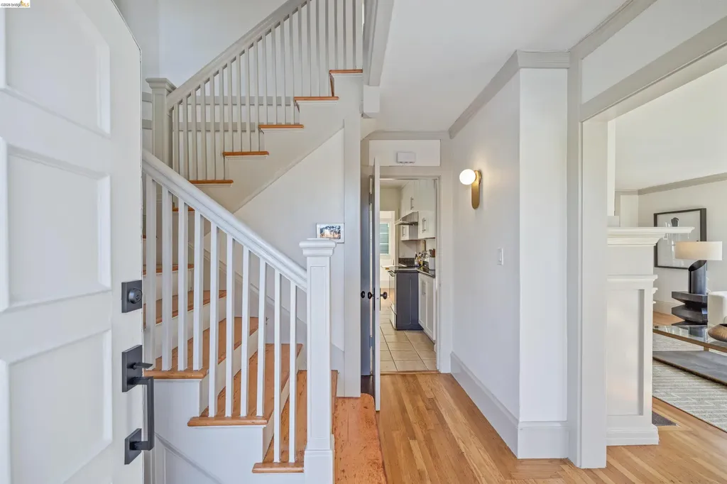 2935 Florence Berkeley CA 94705