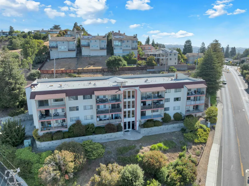2500 Miramar Avenue Castro Valley CA 94546