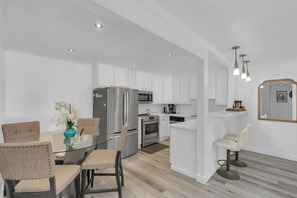 2500 Miramar Avenue Castro Valley CA 94546