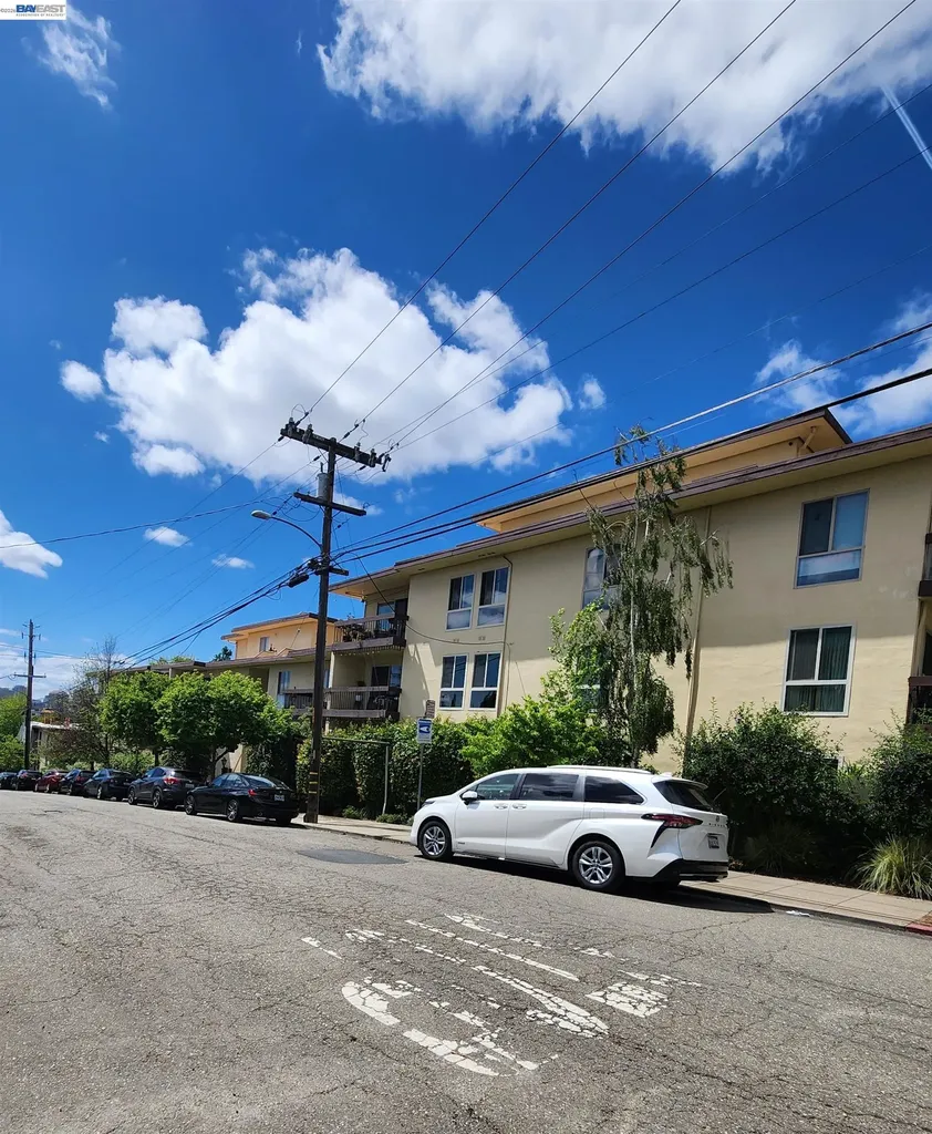 555 Jean Street Oakland CA 94610
