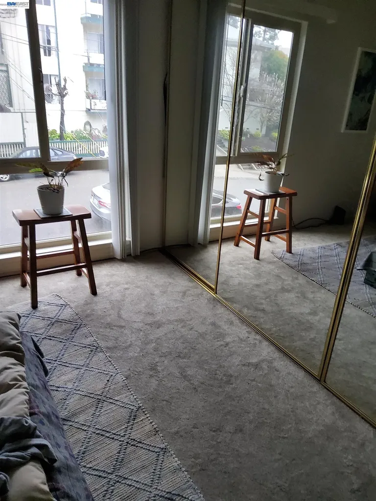 555 Jean Street Oakland CA 94610