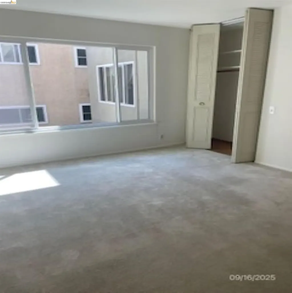 398 Adams Street Oakland CA 94610