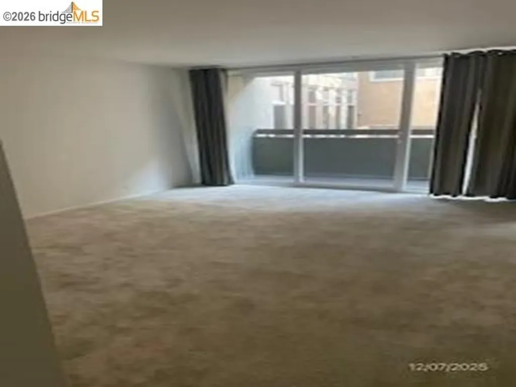 398 Adams Street Oakland CA 94610