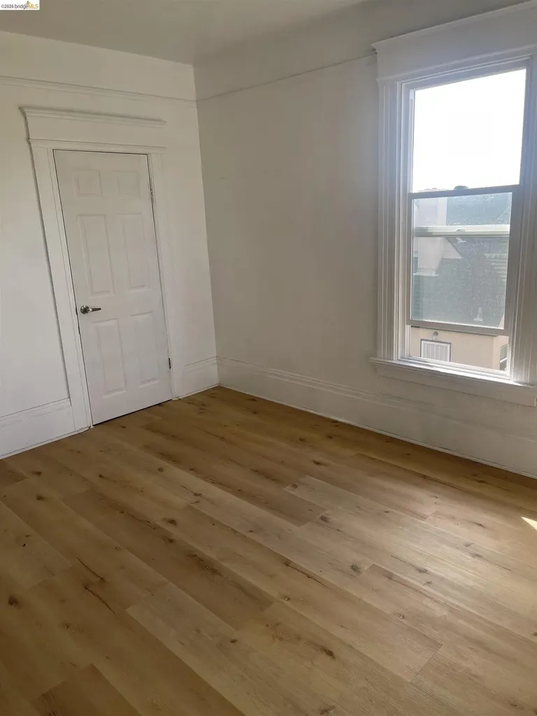 2212 17th Avenue Oakland CA 94606