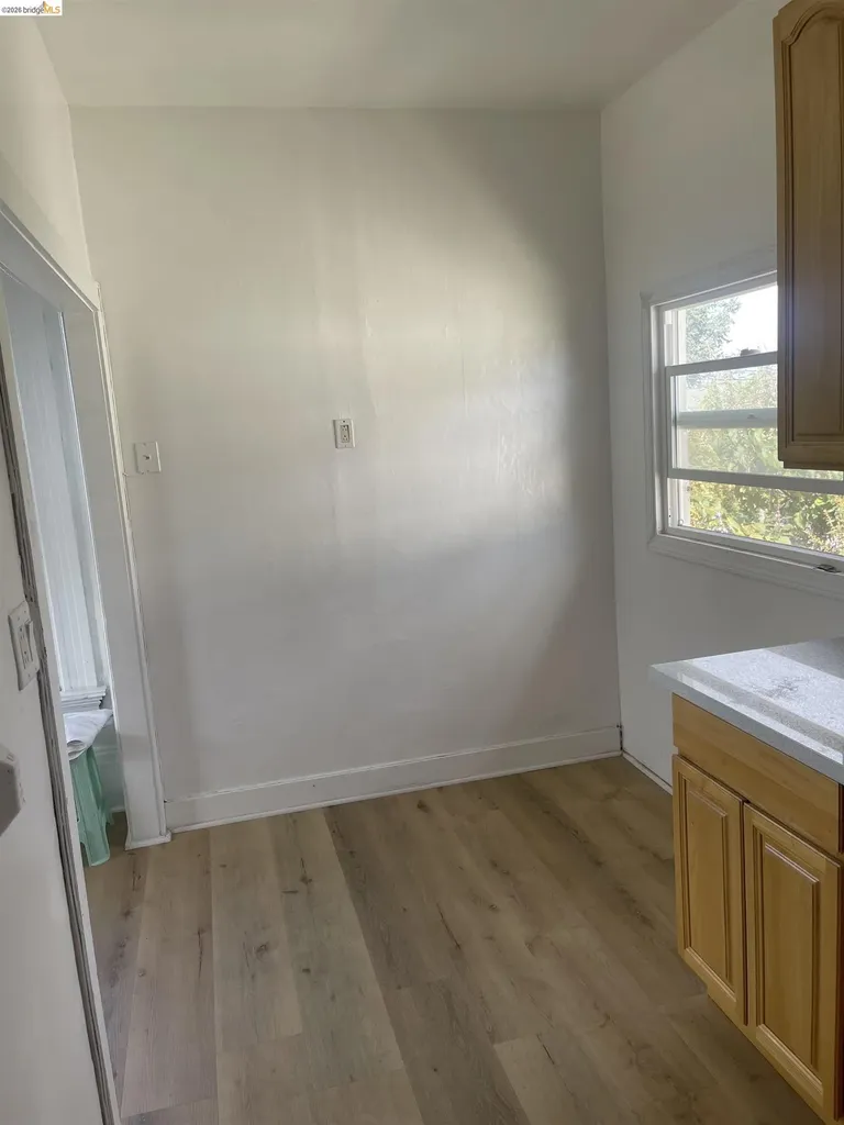 2212 17th Avenue Oakland CA 94606