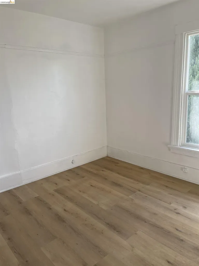 2212 17th Avenue Oakland CA 94606