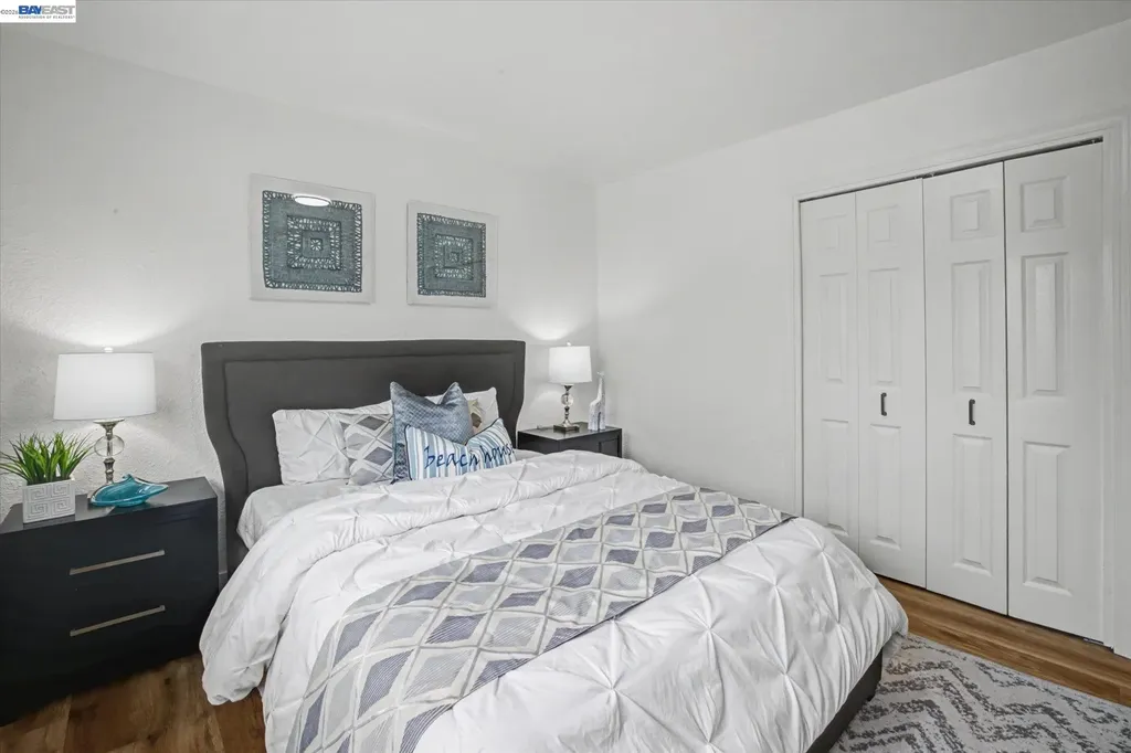 1696 East Avenue Hayward CA 94541