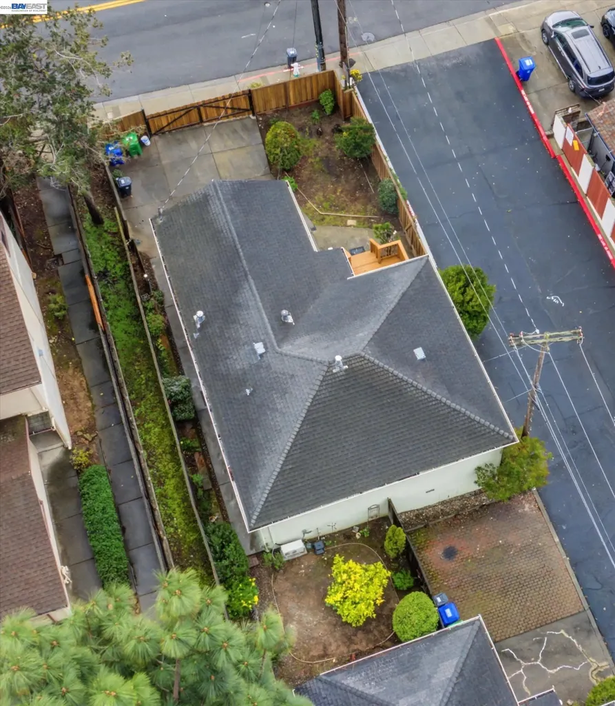 1696 East Avenue Hayward CA 94541