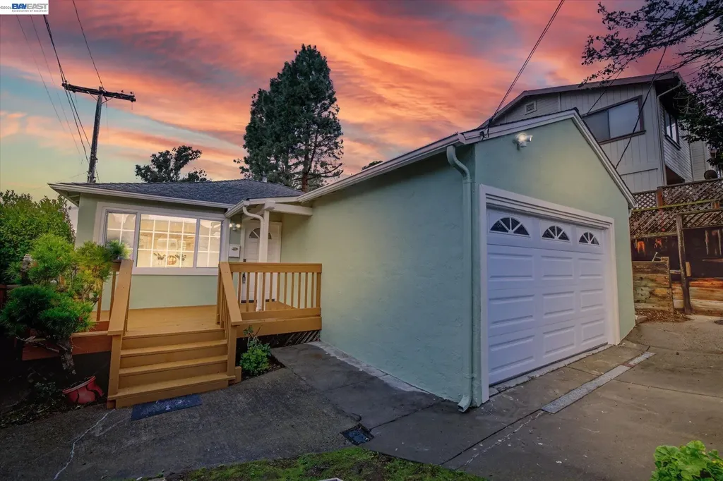 1696 East Avenue Hayward CA 94541