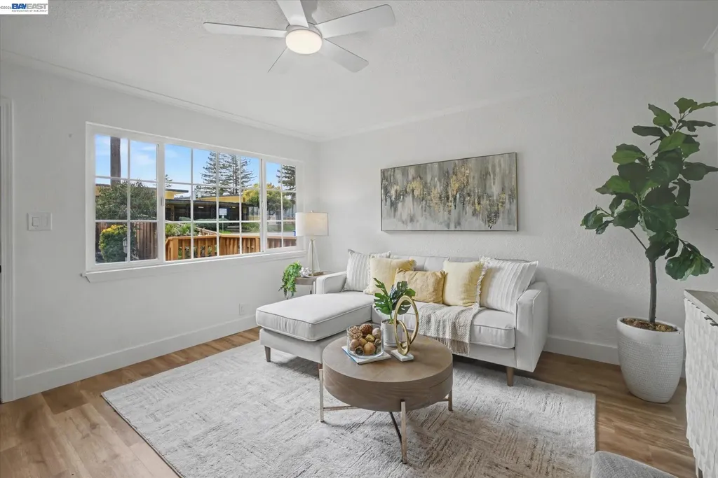 1696 East Avenue Hayward CA 94541