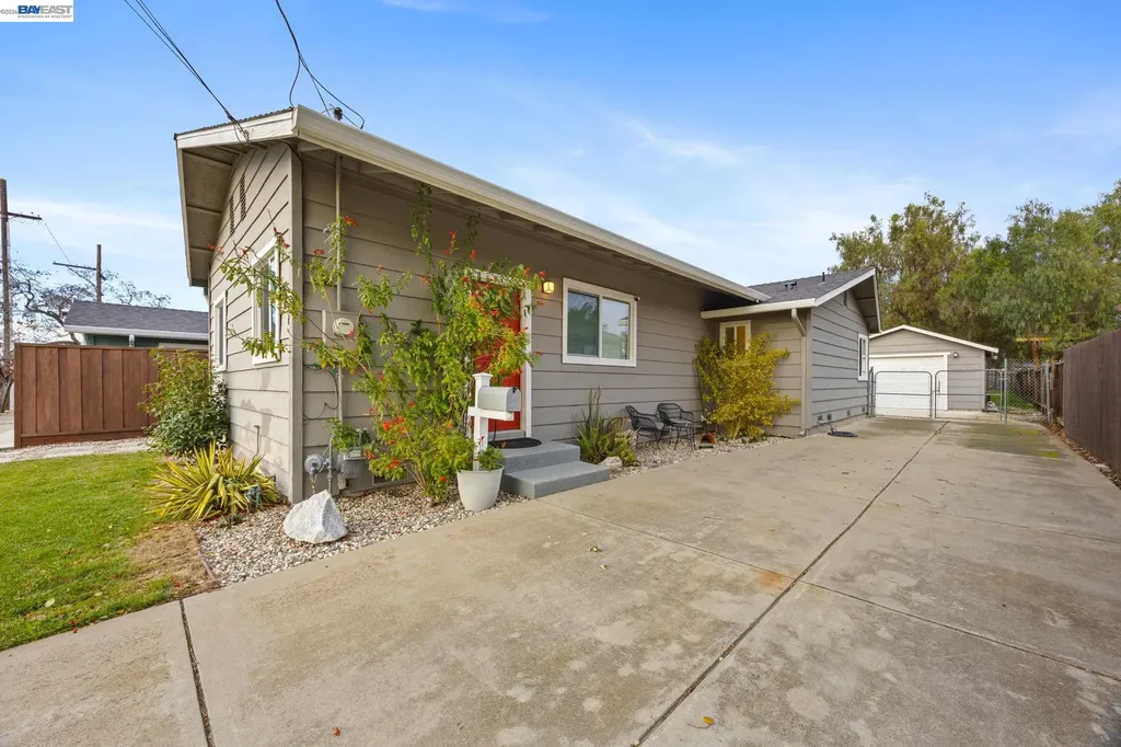 560 M Street Livermore CA 94551