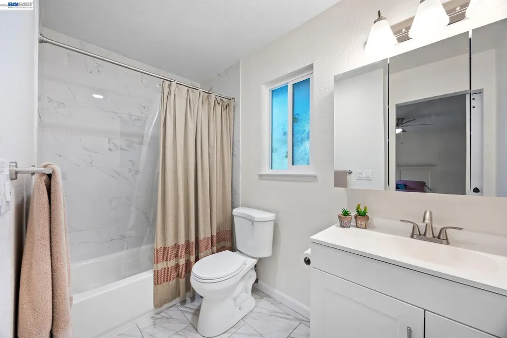 560 M Street Livermore CA 94551